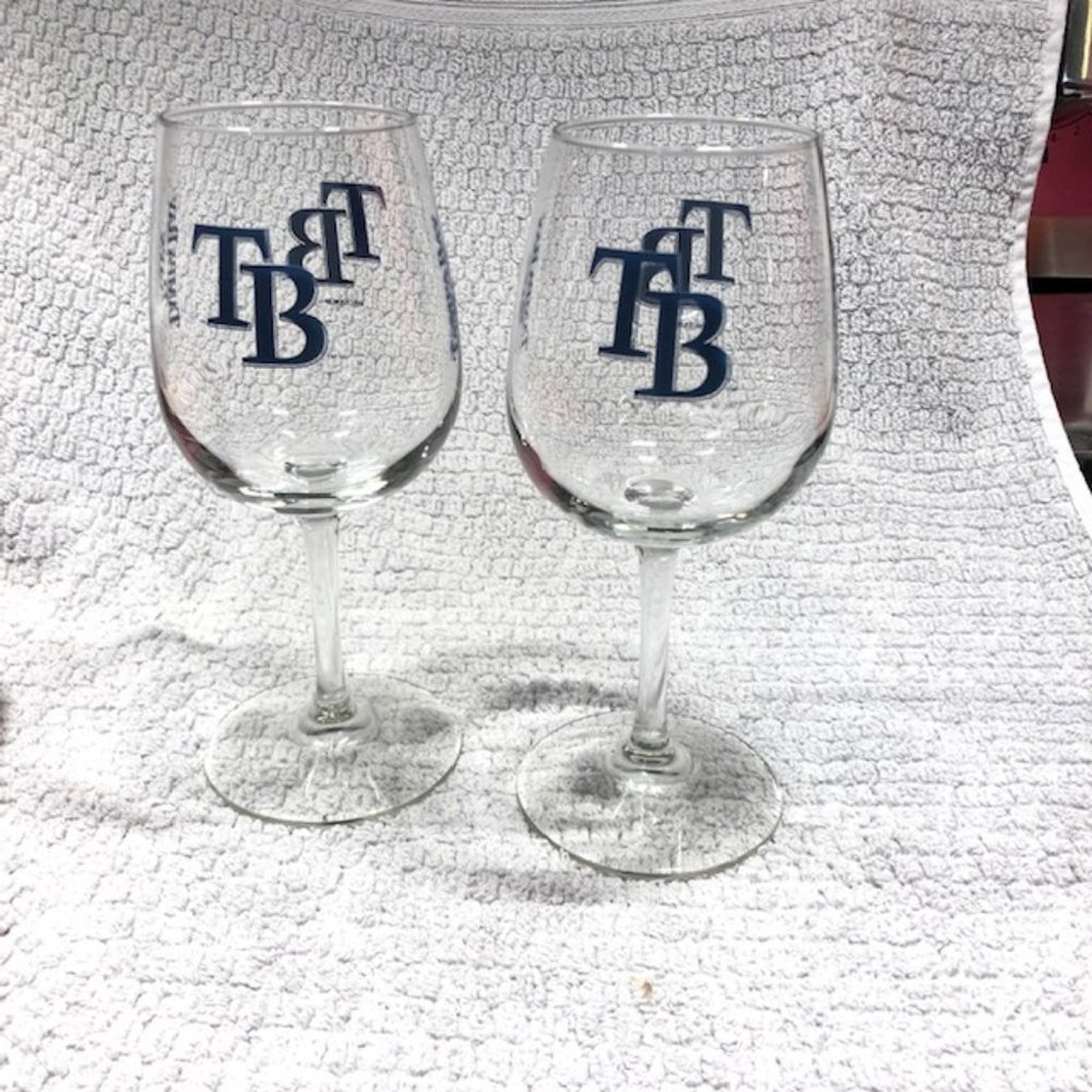 2- TAMPA BAY RAYS 12oz Stem Wine Glasses